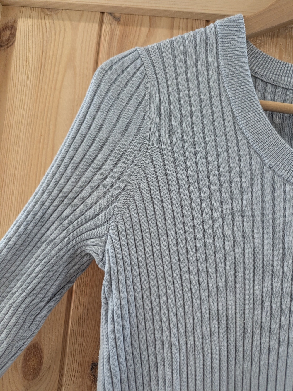Athleta Light Blue Ribbed Knit Long Sleeve Top - Picture 4 of 9